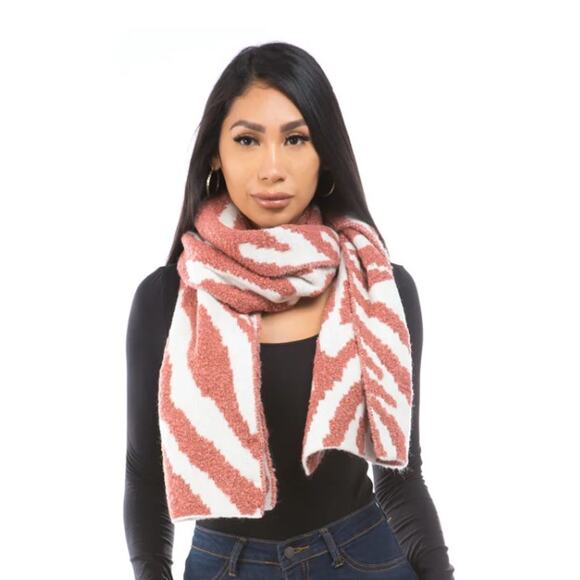 Marcus Adler Zebra Print Winter Scarf - Dusty Rose / Cream - NWT - Picture 1 of 3